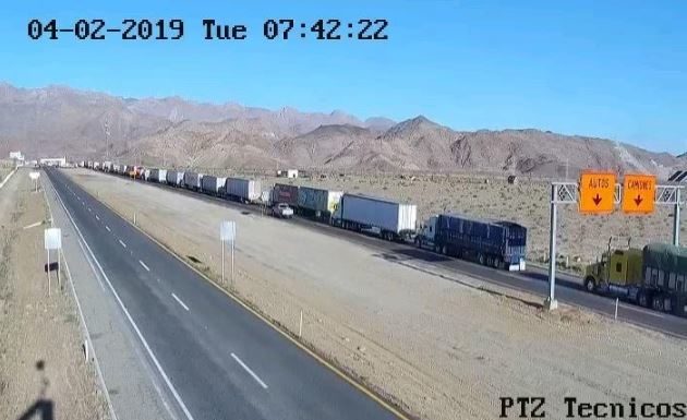 Reportará gobierno del estado la longitud de la fila de transportistas en puesto militar ‘’El Centinela’’