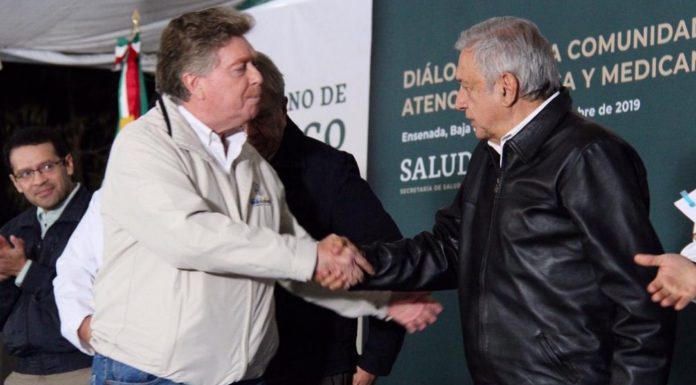 Asume AMLO compromiso con gobernador Kiko Vega atender el pago de recursos extraordinarios para la educación en BC