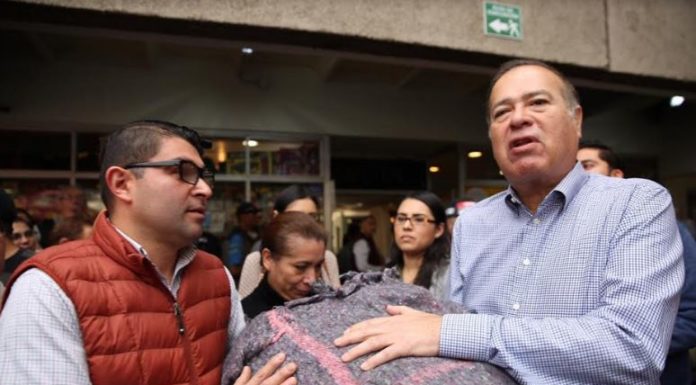 Arranca campaña “Cobijando a Tijuana’’
