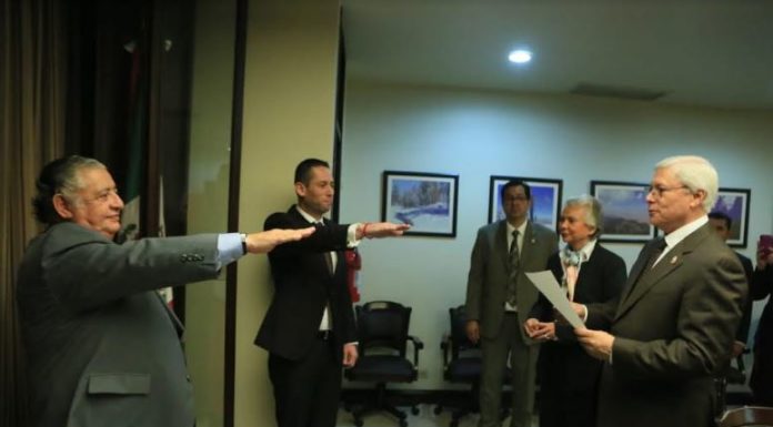 Rinden protesta secretario general de gobierno y oficial mayor