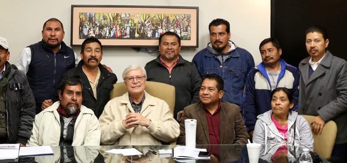 Atiende gobernador Jaime Bonilla a Jornaleros de San Quintín