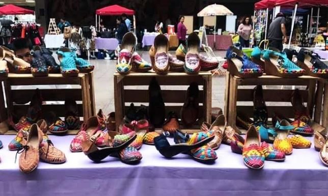 Emprendedoras promoverán productos navideños en andador de Plaza Financiera