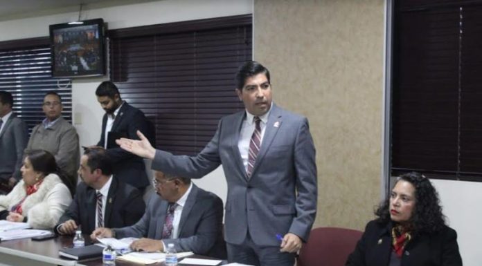 Presenta Armando Ayala iniciativa de ley de ingresos 2020 por más de un mil 800 millones de pesos