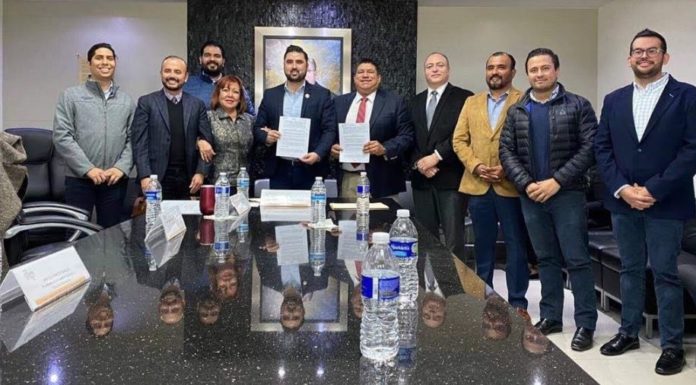 Signa diputado Otáñez Licona convenio para una agenda digital a través de “Ciudades Inteligentes’’