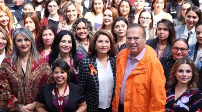 Encabeza Arturo González ceremonia por conmemoración de “Día Internacional de la Mujer’’