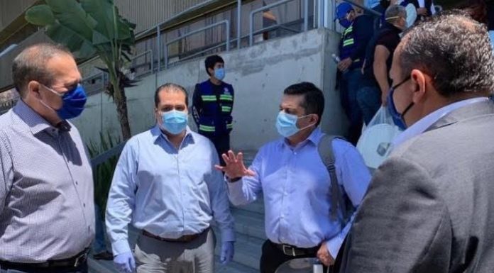 AGRADECE ALCALDE DE TIJUANA AYUDA DE INDEX A POLICIAS Y BOMBEROS