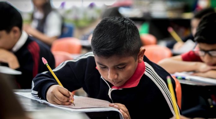 ALUMNOS DEBEN ACTIVAR  SU CORREO INSTITUCIONAL PARA UTILIZAR RECURSO DE EDUCACION A DISTANCIA