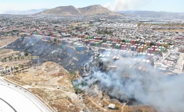 ALTAS TEMPERATURAS PROVOCAN OLA DE INCENDIOS EN TIJUANA