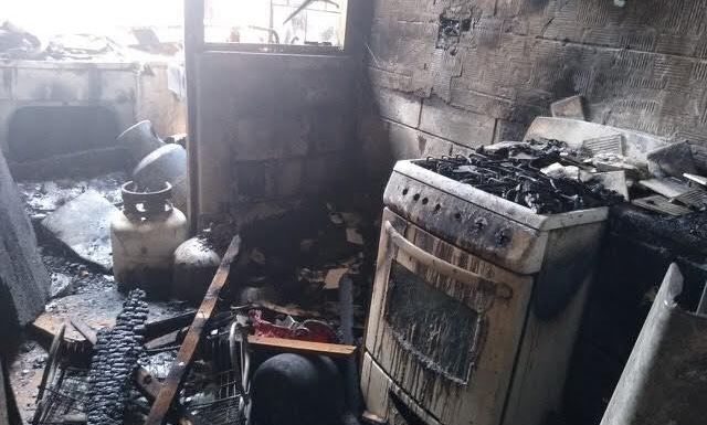 EXPLOSIÓN EN INFONAVIT LA MESA DEJA TRES LESIONADOS