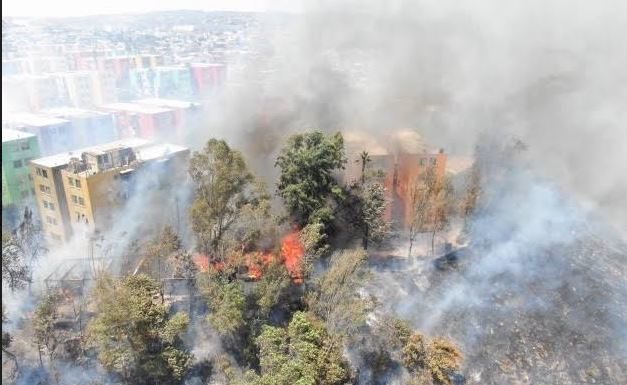 SISTEMA DIF MUNICIPAL DA ATENCIÓN A 300 AFECTADOS POR INCENDIO EN TORRES DEL LAGO