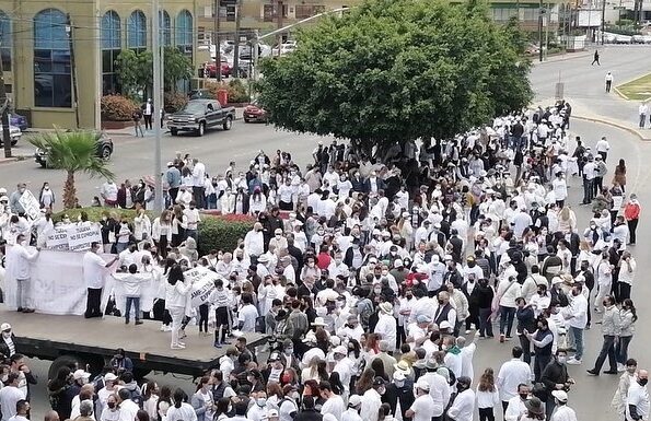 NO A LA EXPROPIACIÓN DEL CLUB CAMPESTRE: LUPITA JONES