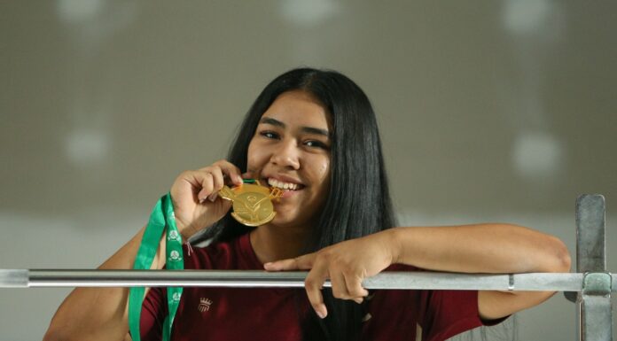 VANESSA HERNÁNDEZ AL MULDIAL DE HALTEROFILIA
