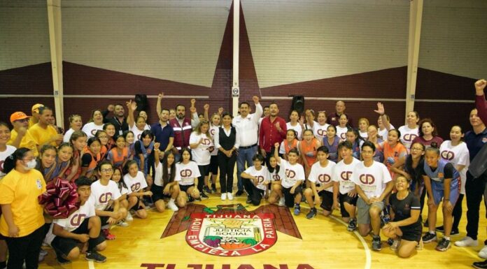 REINAUGURAN GIMNASIO DE BALONCESTO EN UNIDAD DEPORTIVA TIJUANA