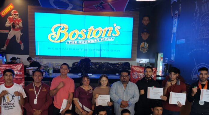 BRINDAN RECONOCIMIENTO A BOXEADORES QUE COMPITIERON EN NACIONAL ELITE 2022