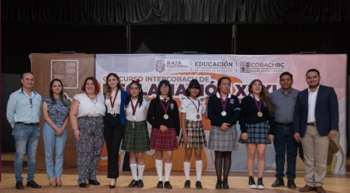 REALIZA COBACH BC CONCURSO DE ORATORIA Y DECLAMACIÓN