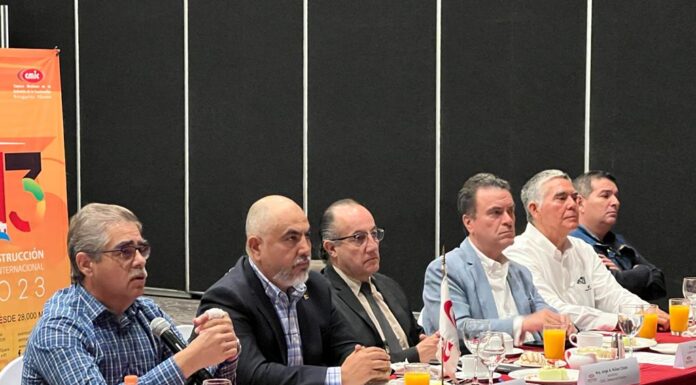 GESTIÓNAN CONSTRUCTORES LOCALES UNA MAYOR PARTICIPACIÓN EN OBRAS DE INFRAESTRUCTURA