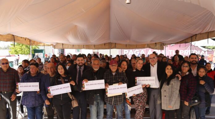 EMPRENDEDORES TIJUANENSES RECIBEN 350 CRÉDITOS