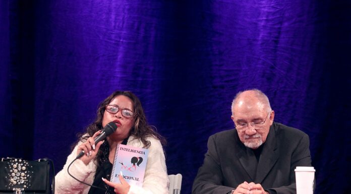 PRESENTARON EN TIJUANA LIBRO «MANUAL DE INTELIGENCIA EMOCIONAL»