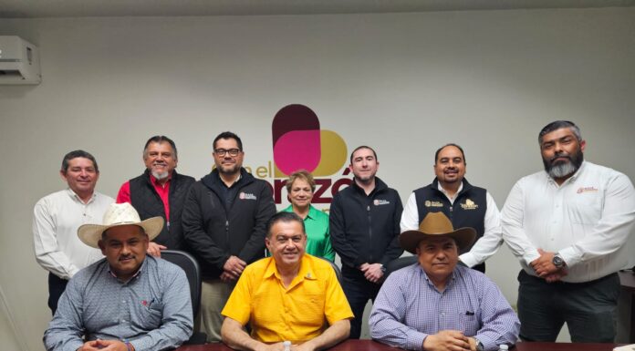 FIRMA SADERBC CONVENIO DE COLABORACIÓN PARA LA EXPEDICIÓN DE GUÍAS DE TRÁNSITO GANADERO