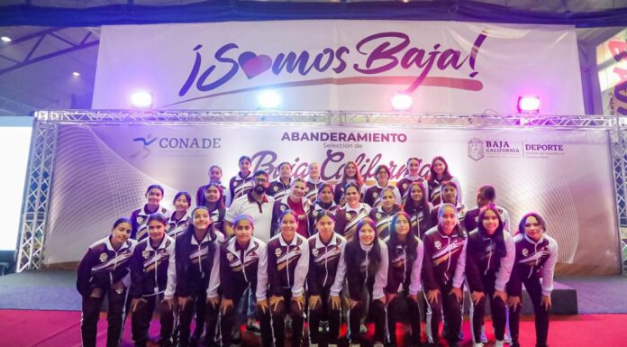 ABANDERAN A ATLETAS DE BAJA CALIFORNIA PARA JUEGOS NACIONALES CONADE