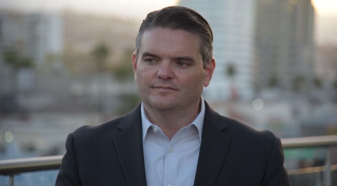 PERSONAS QUE NO RESIDEN EN ESTADOS UNIDOS DEBEN ASEGURARSE DE CUMPLIR CON OBLIGACIONES FISCALES