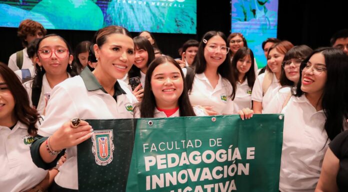PRESIDE MARINA DEL PILAR CEREMONIA DE BIENVENIDA A ESTUDIANTES DE LA UABC