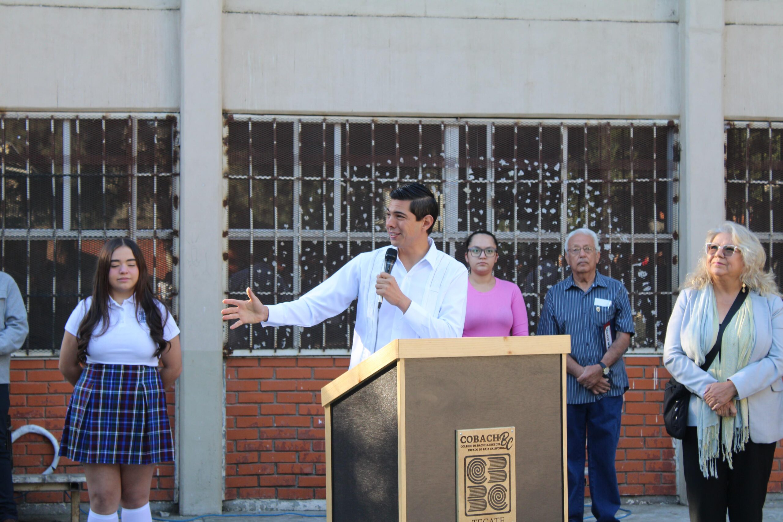 REALIZAN «LUNES CÍVICOS» EN PLANTELES ESCOLARES DE TECATE