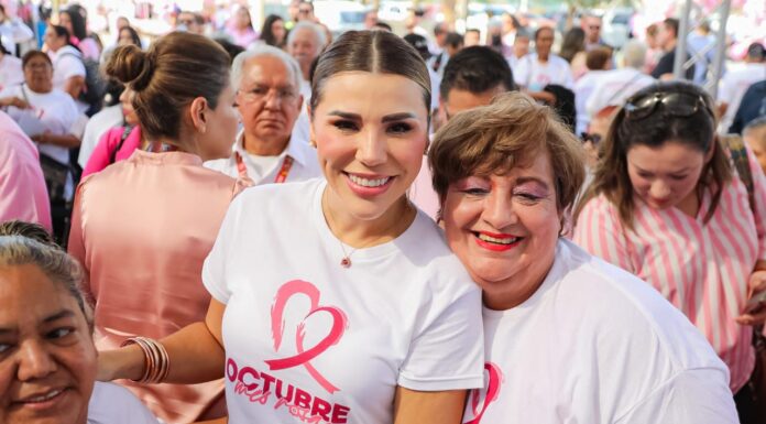 ARRANCÓ EL MES ROSA EN BC POR LA LUCHA CONTRA EL CÁNCER CE MAMA