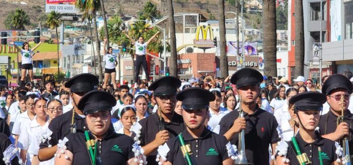 DESFILE 20 DE NOVIEMBRE ARCHIVO 2
