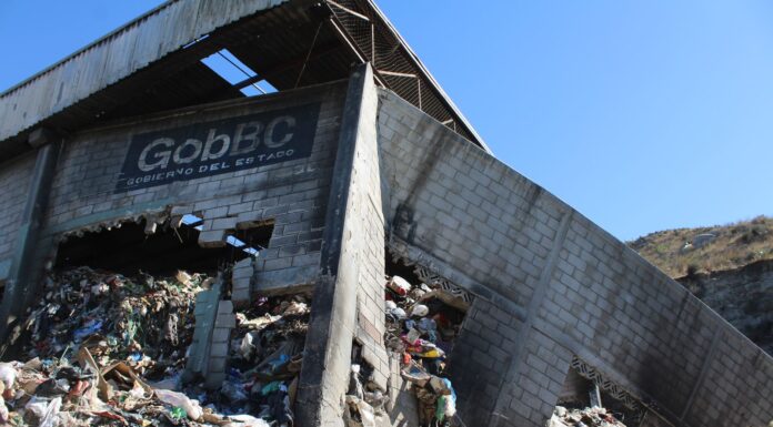 COLAPSA BARDA LATERAL DE CENTRO DE TRANSFERENCIA EN TECATE