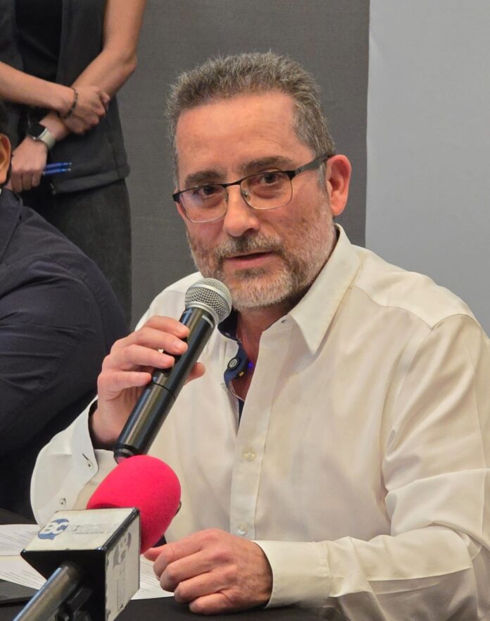 310325 ANDRÉS MARTÍNEZ BREMER