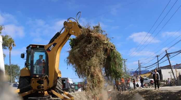 RECIBEN LAS DELEGACIONES SAN ANTONIO DE LOS BUENOS Y PLAYAS AL PROGRAMA «TIJUANA, CIUDAD LIMPIA»