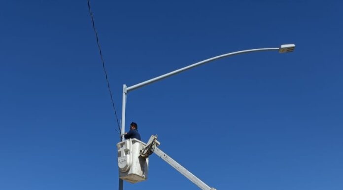 MEJORAN EL ALUMBRADO EN LA RUMOROSA PARA BRINDAR MAYOR SEGURIDAD A LAS FAMILIAS