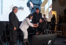 RECIBEN RECONOCIMIENTOS DEPORTISTAS ENSENADENSES