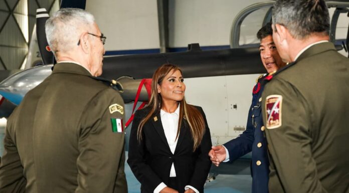 CONMEMORAN EL DÍA DE LA FUERZA AÉREA MEXICANA EN ENSENADA