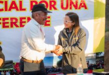 ATIENDE MÓNICA VEGA NECESIDADES DE AGUA Y DRENAJE DIRECTAMENTE EN LAS COMUNIDADES