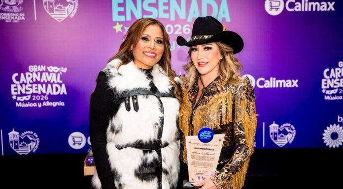 ABARROTAN MÁS DE 25 MIL PERSONAS CARNAVAL DE ENSENADA 2026