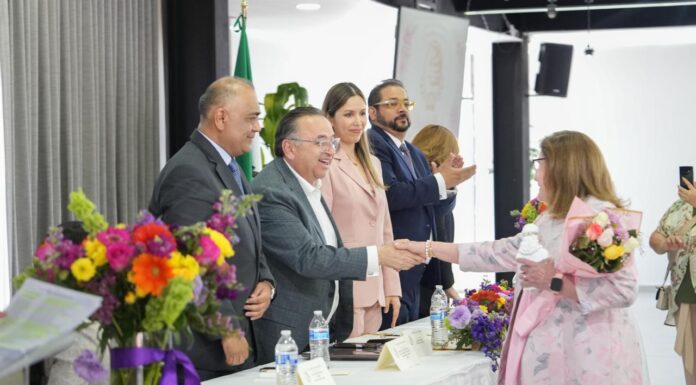RECONOCE OLIVALDO PAZ LUGAR DE LA MUJER EN LA VIDA PÚBLICA
