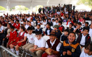 ANUNCIAN INCORPORACIÓN DE 291 MIL ESTUDIANTES DE PRIMARIA A PROGRAMA DE BECAS UNIVERSALES EN LA ENTIDAD
