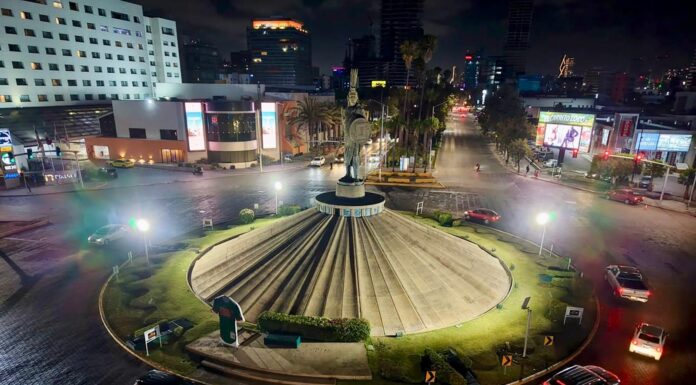 REHABILITA AYUNTAMIENTO DE TIJUANA EL ALUMBRADO PÚBLICO EN LA GLORIETA CUAUHTÉMOC