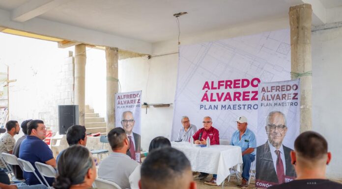 DIALOGA ALFREDO ÁLVAREZ CON SECTOR PESQUERO DE SAN FELIPE