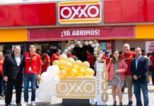 LA TIENDA OXXO NÚMERO 1000 SE ENCUENTRA EN ENSENADA