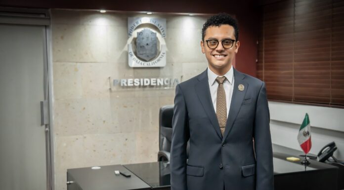 ASUME EL DIPUTADO ELIGIO VALENCIA LA PRESIDENCIA DE LA MESA DIRECTIVA DEL CONGRESO DEL ESTADO