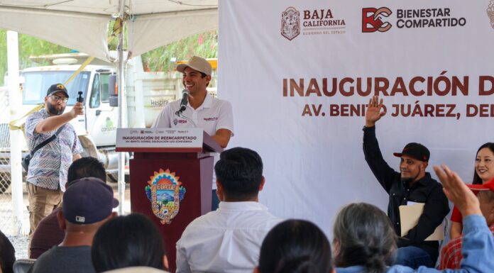 ATIENDEN PETICIÓN HISTÓRICA EN ZONA RURAL DE TECATE MEDIANTE EL PROGRAMA VIALIDADES AL 100