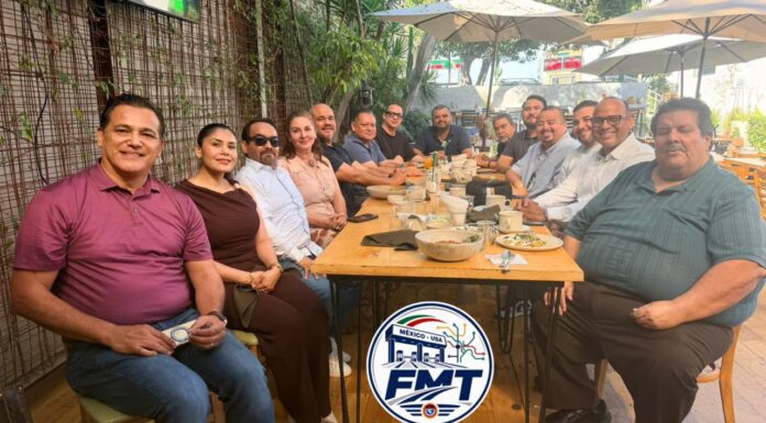DIALOGAN TRANSPORTISTAS Y LEGISLADORES SOBRE LA MODERNIZACIÓN DEL SERVICIO PÚBLICO