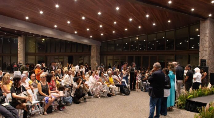 RINDEN HOMENAJE AL CINEASTA LUIS VALDEZ EN LA APERTURA DEL III FESTIVAL DE CINE DEL VALLE DE GUADALUPE