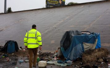 REUBICAN DE FORMA PREVENTIVA A HABITANTES EN EXTREMA VULNERABILIDAD DEL CAUCE DEL RÍO TIJUANA ANTE EL EMBATE DE «RACHEL»